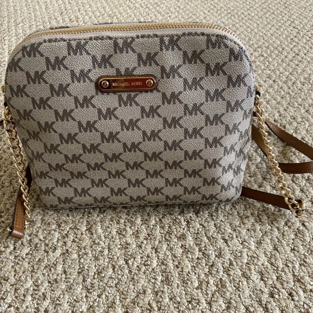 Michael Kors crossbody bag